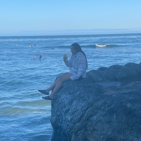 Meet your Posher, Jasmine - Picture 3 of 3